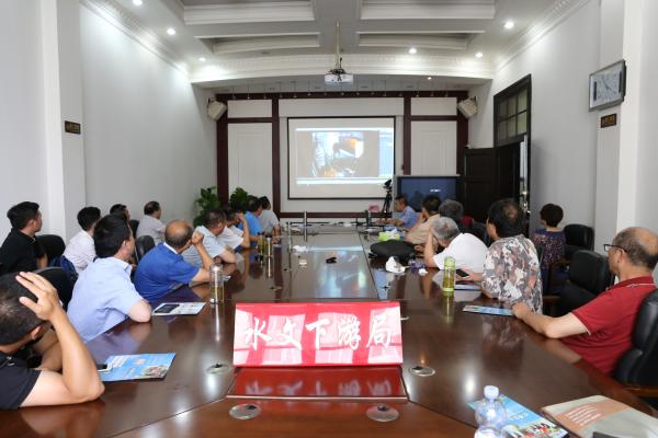 IMG_3676.jpg IMG_3676.jpg