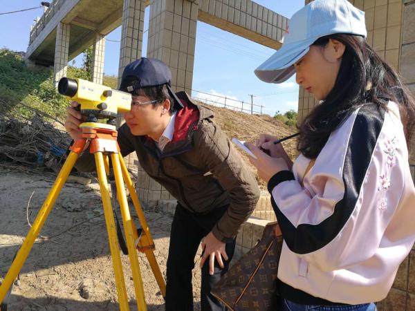 webwxgetmsgimg.jpg webwxgetmsgimg.jpg