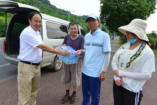 DSC_3356.jpg DSC_3356.jpg