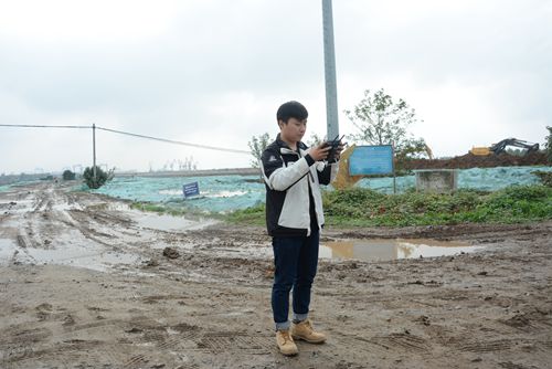 1669366025290039229-original.jpg 实时关注无人机测量情况_副本.jpg