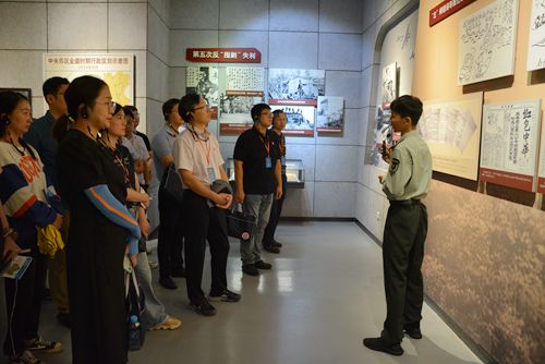 1695881432446076810-original.jpg 参观_副本.jpg